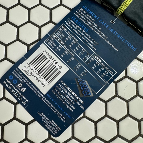 NWT sola kids wetsuit top size large - Picture 6 of 6